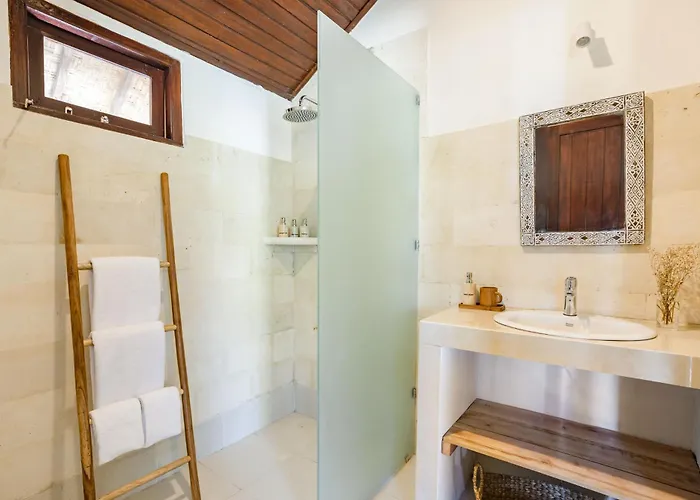 Peaceful Private In